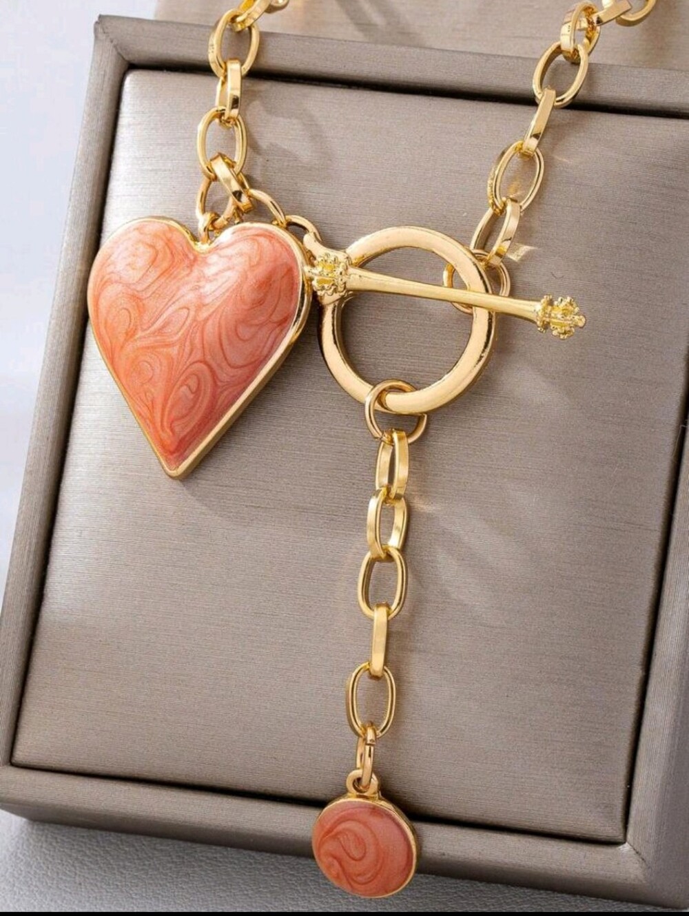 BRAND NEW ** Gold Chain Necklace with Coral Orange Heart Pendant